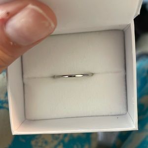 Brand new platinum ring band or spacer - 8 - 1.5mm x 1 mm